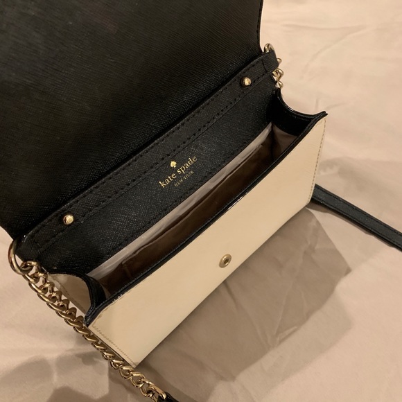 Kate Spade ♠️ Cedar Street Cami crossbody - Picture 5 of 6